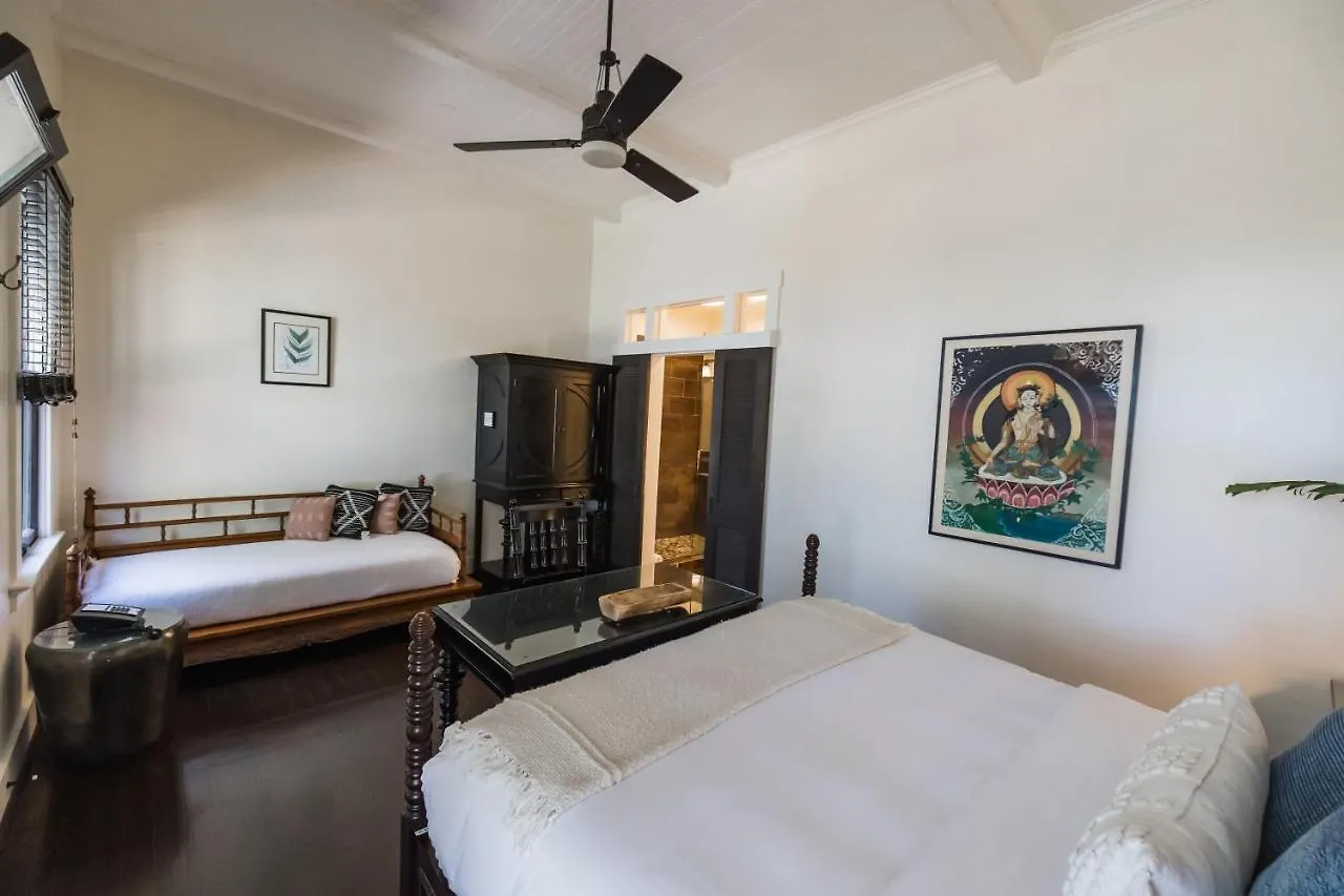 Lumeria Maui, Educational Retreat Center Makawao 0*,